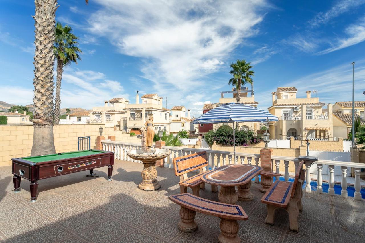 Rr Villa Monforte del Cid Экстерьер фото