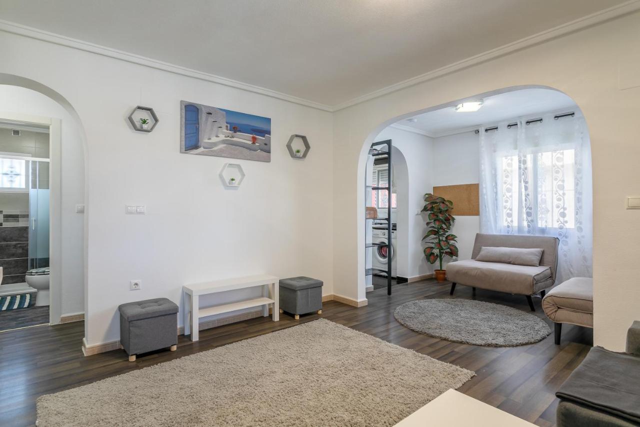 Rr Villa Monforte del Cid Экстерьер фото