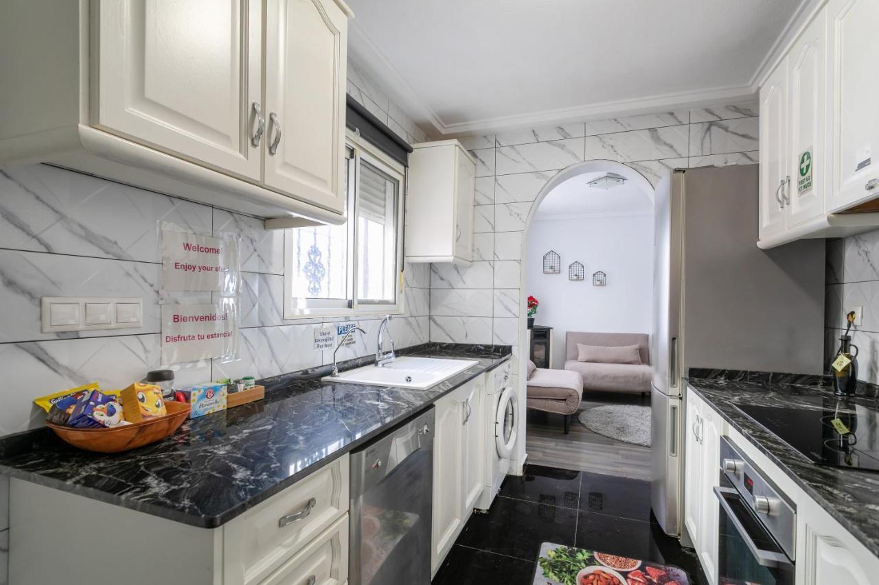 Rr Villa Monforte del Cid Экстерьер фото